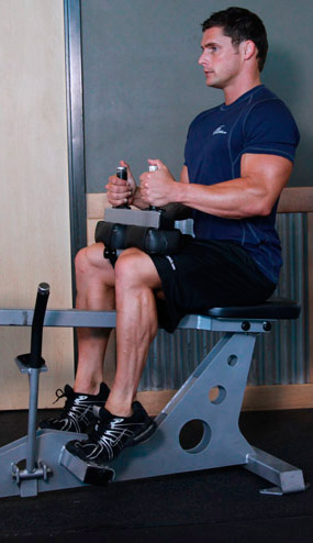 Тренажер для икроножных - упражнение подъем на носки сидя